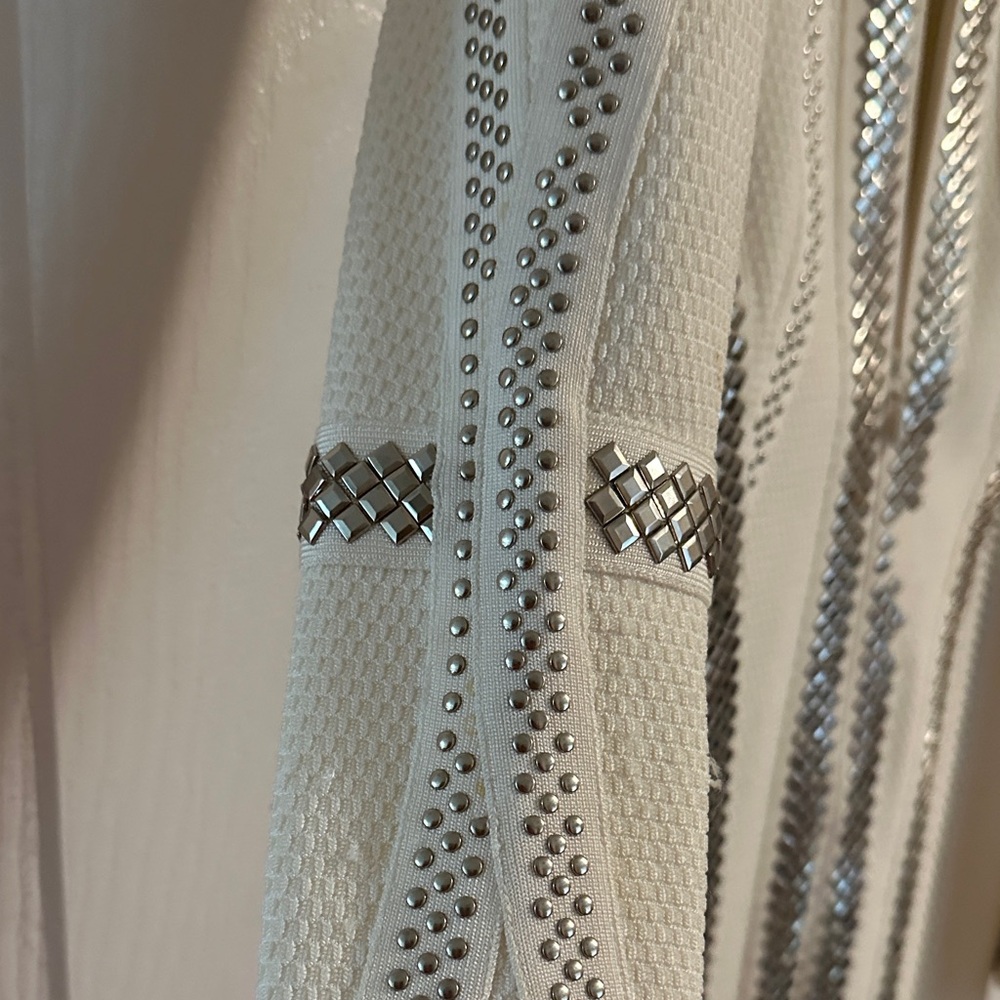 Herve Leger White and Silver Long Sleeve Dress - Picture 8 of 9